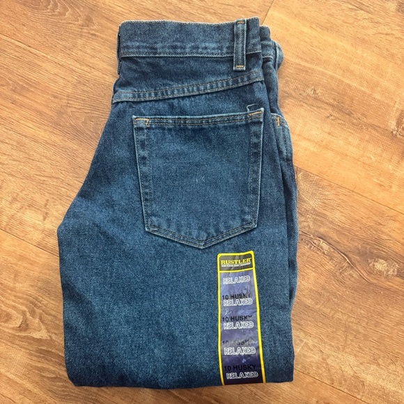 NWT Rustler Boys Relaxed Fit Husky Jeans Size 10 Blue Denim 100% Cotton Durable - Picture 1 of 10